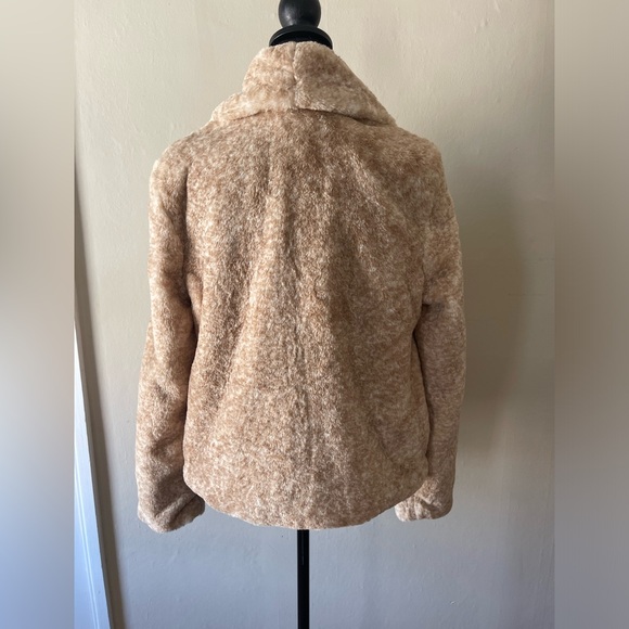 Jack by BB Dakota soft & cozy faux fur jacket, blush/cream/neutral mix, size M - Picture 3 of 5